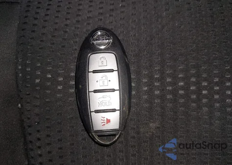 2015 Nissan Altima 2.5 z USA, uszkodzony, nr VIN 1N4AL3AP9FC106307